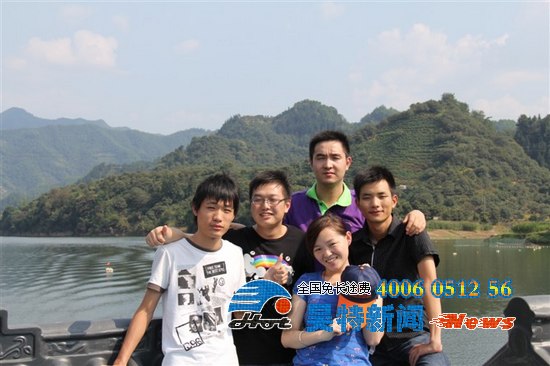 營(yíng)銷部黃山合影